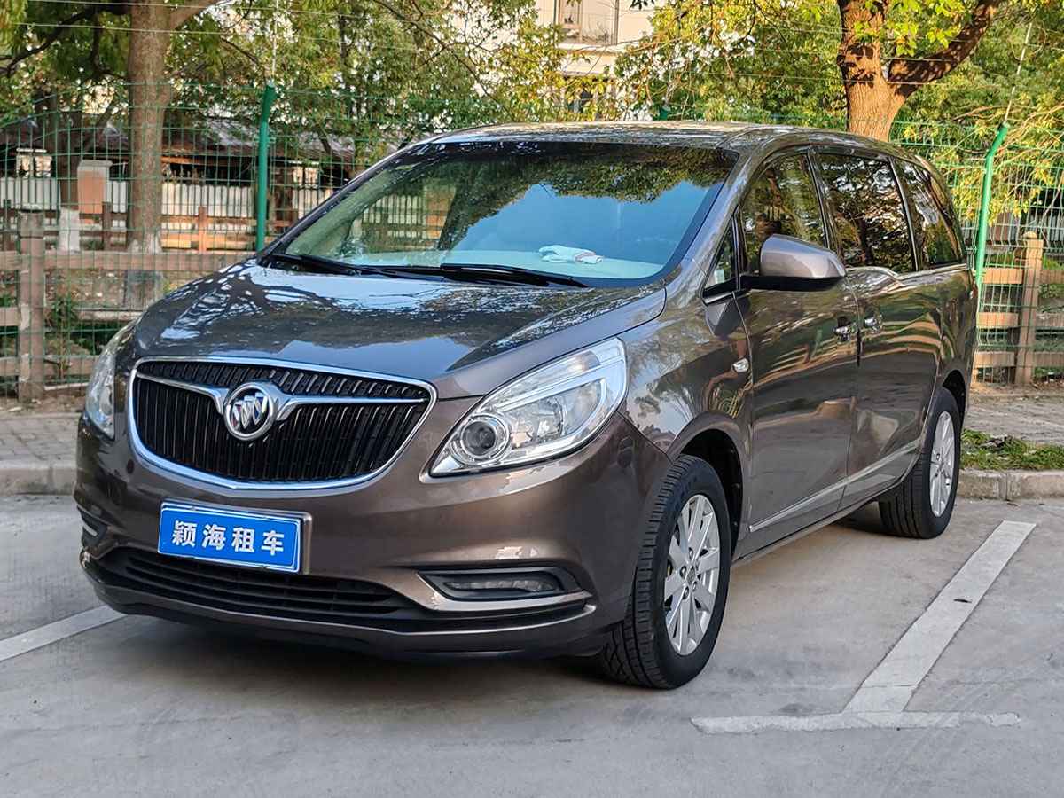 別克GL8商務(wù)車(chē)7座